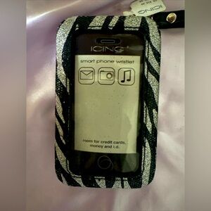 Icing phone/iPod case, wallet Wristlet, Black Sliver, card/ID/money holder NWT